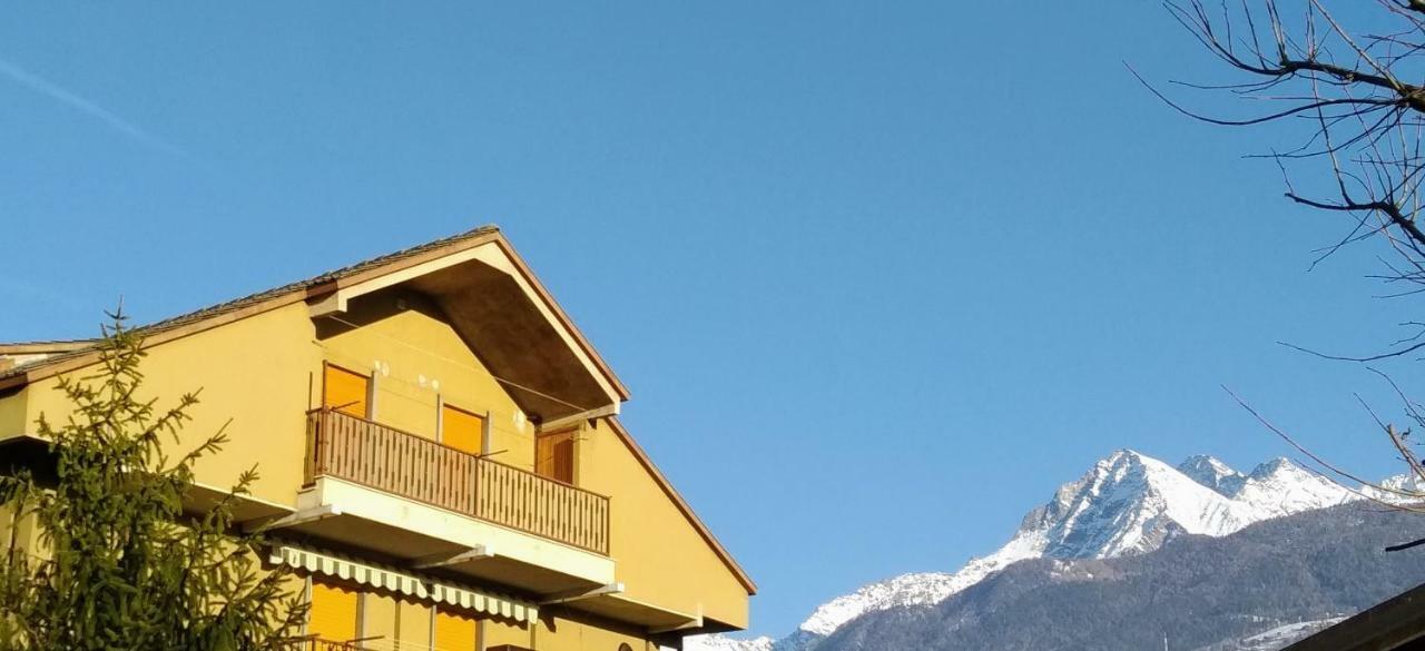Au Grenier Charmant Aosta Exterior foto